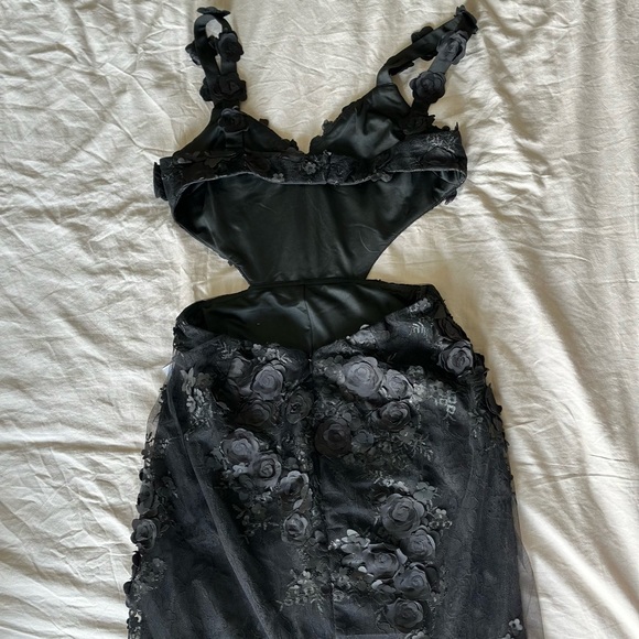 Alamour Black Applique Tea Length Dress - Picture 6 of 11